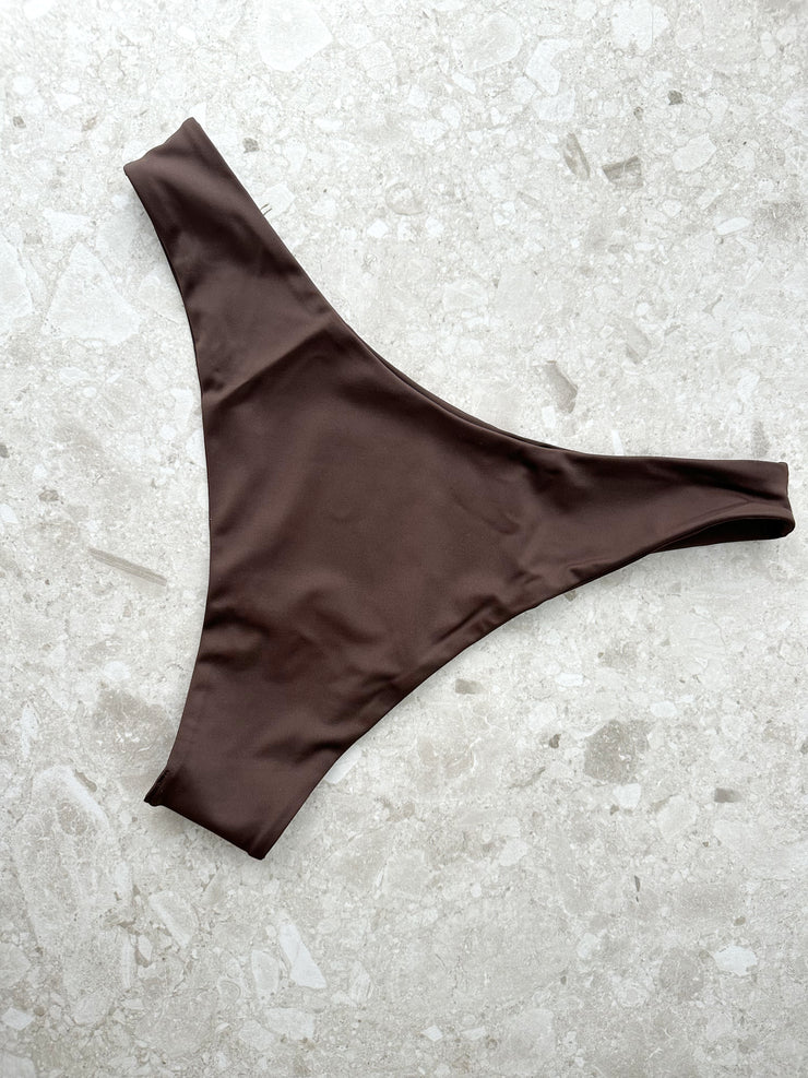 Staple Bottom L+