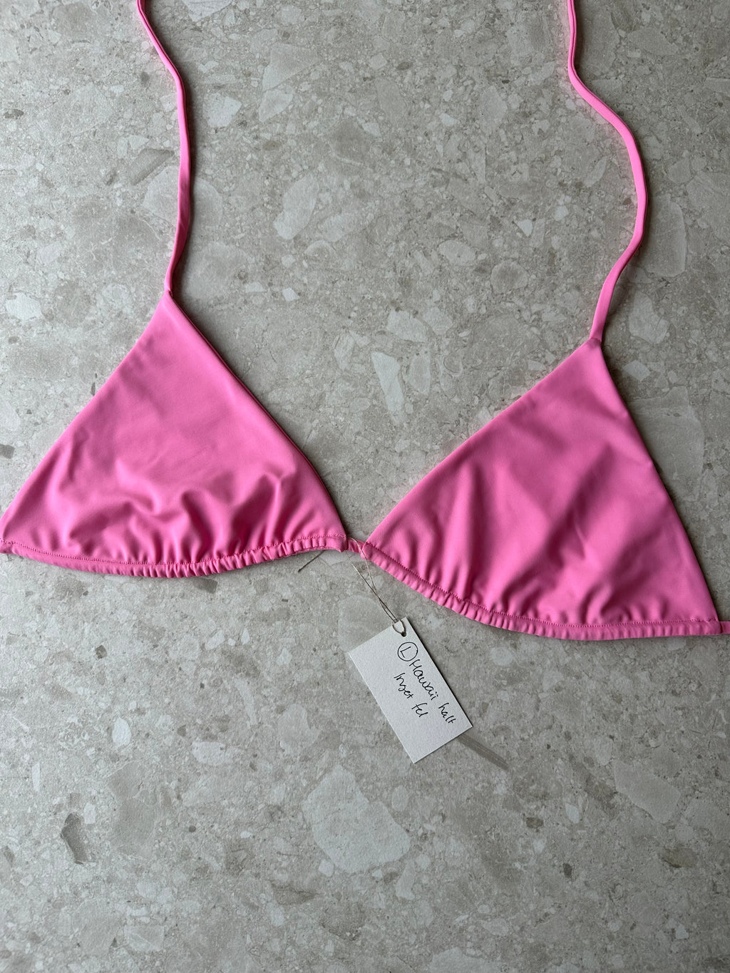 L Hawaii top
