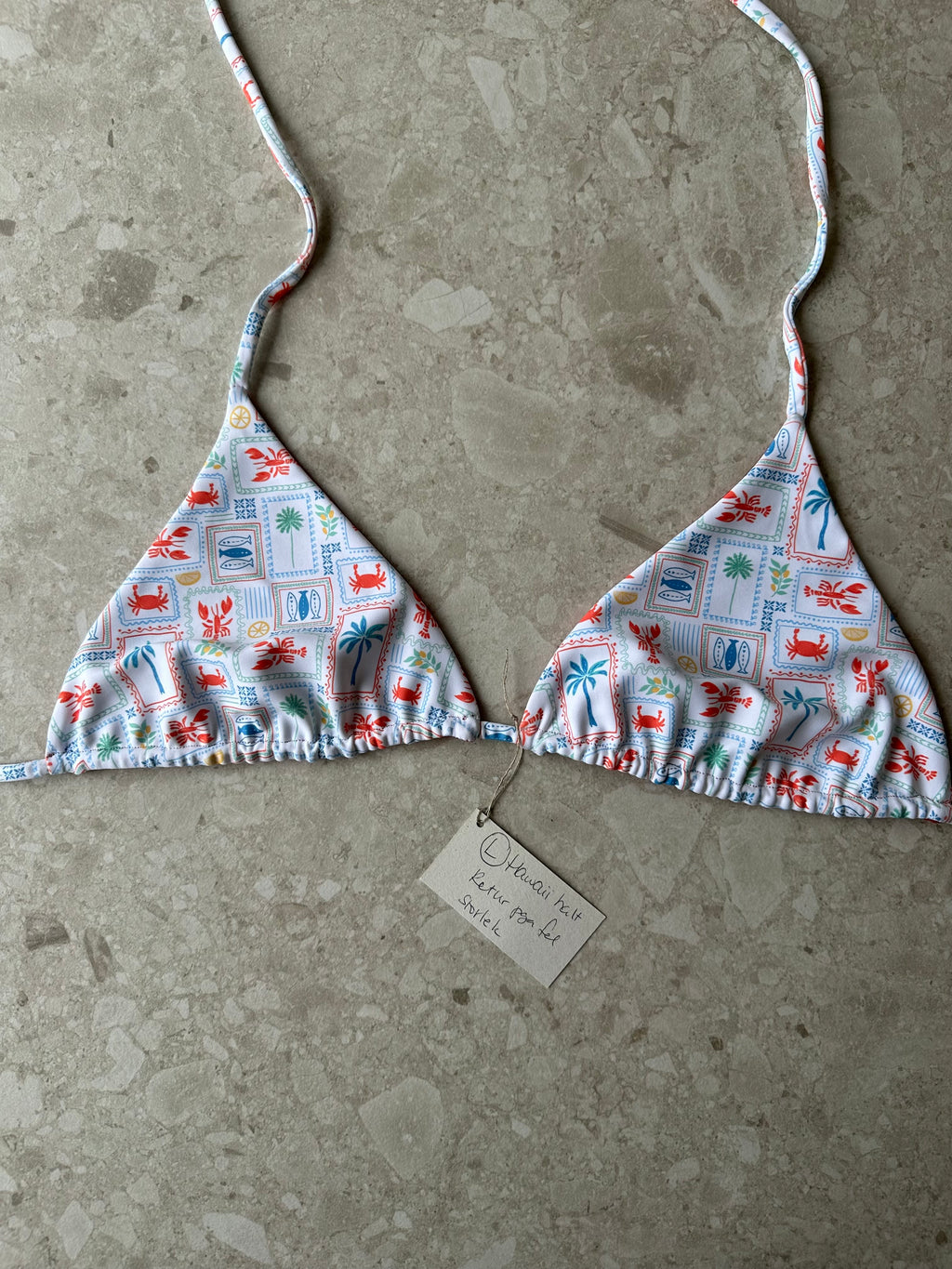L Hawaii top
