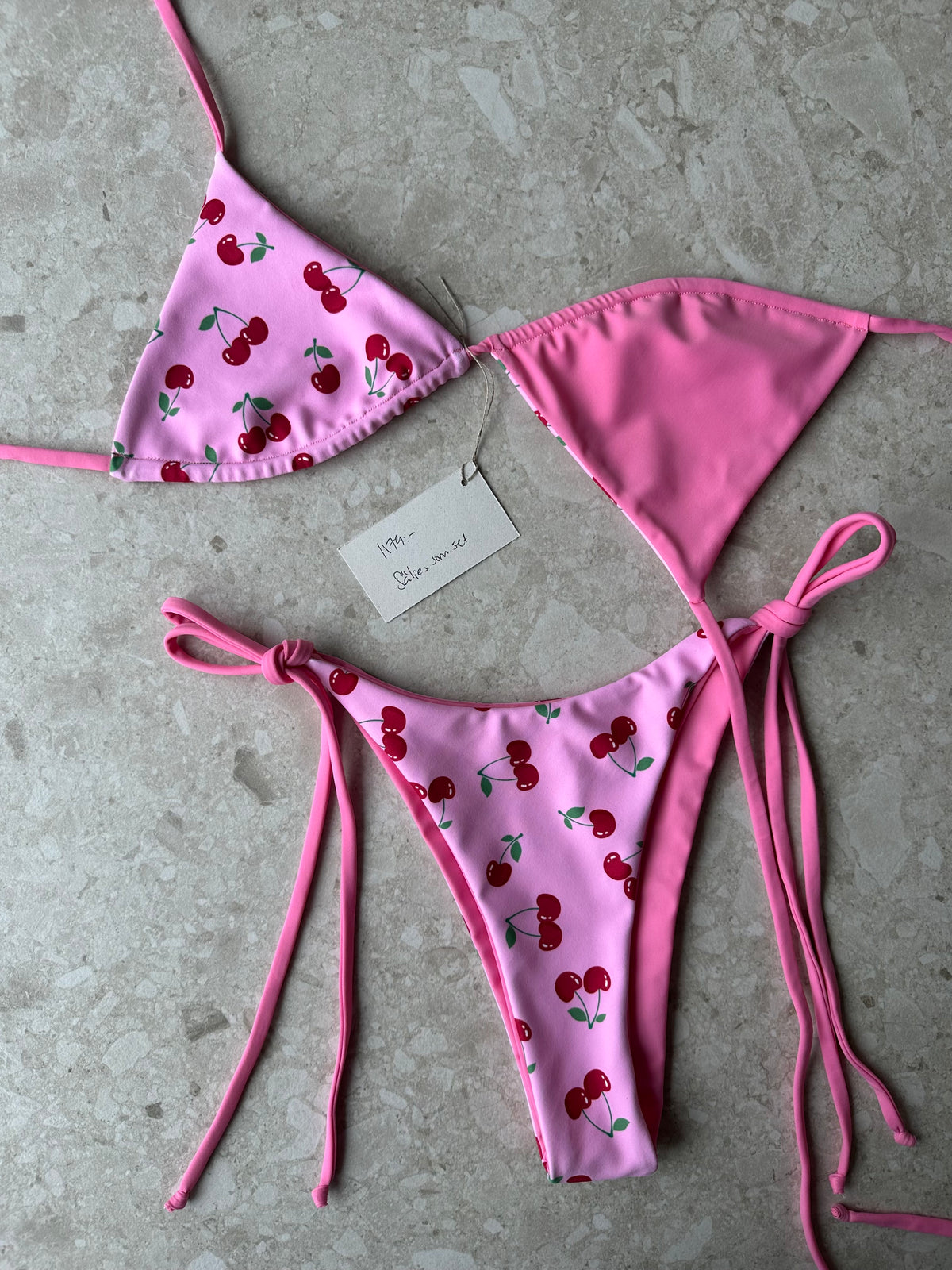 XS Set Hawii top x Tie up thong