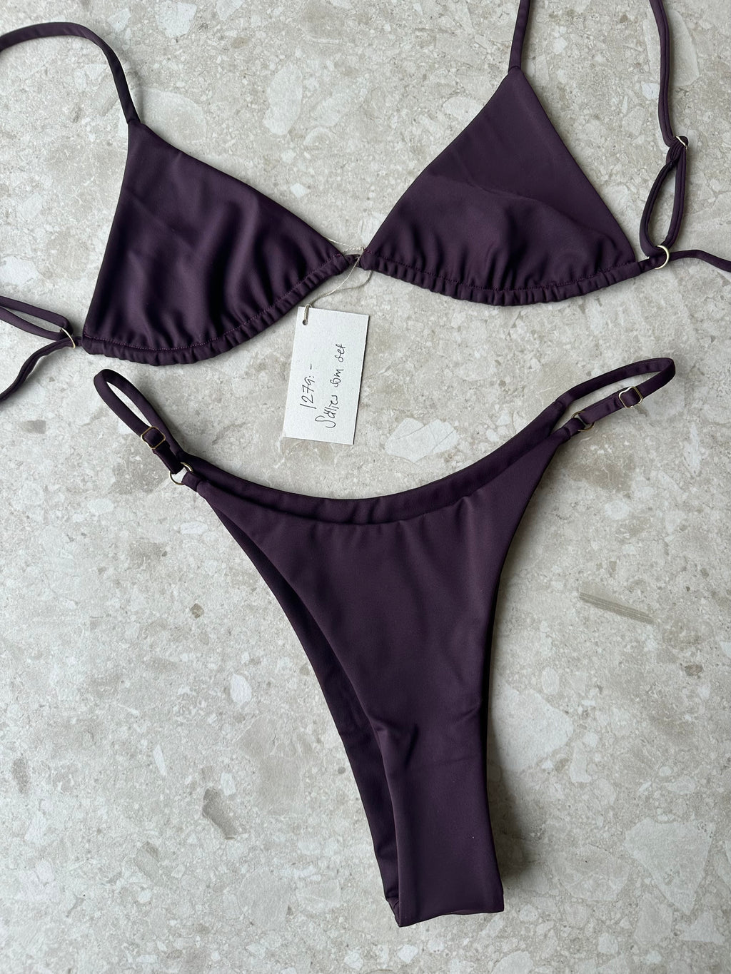XS Set Hawaii top x Strap bottom