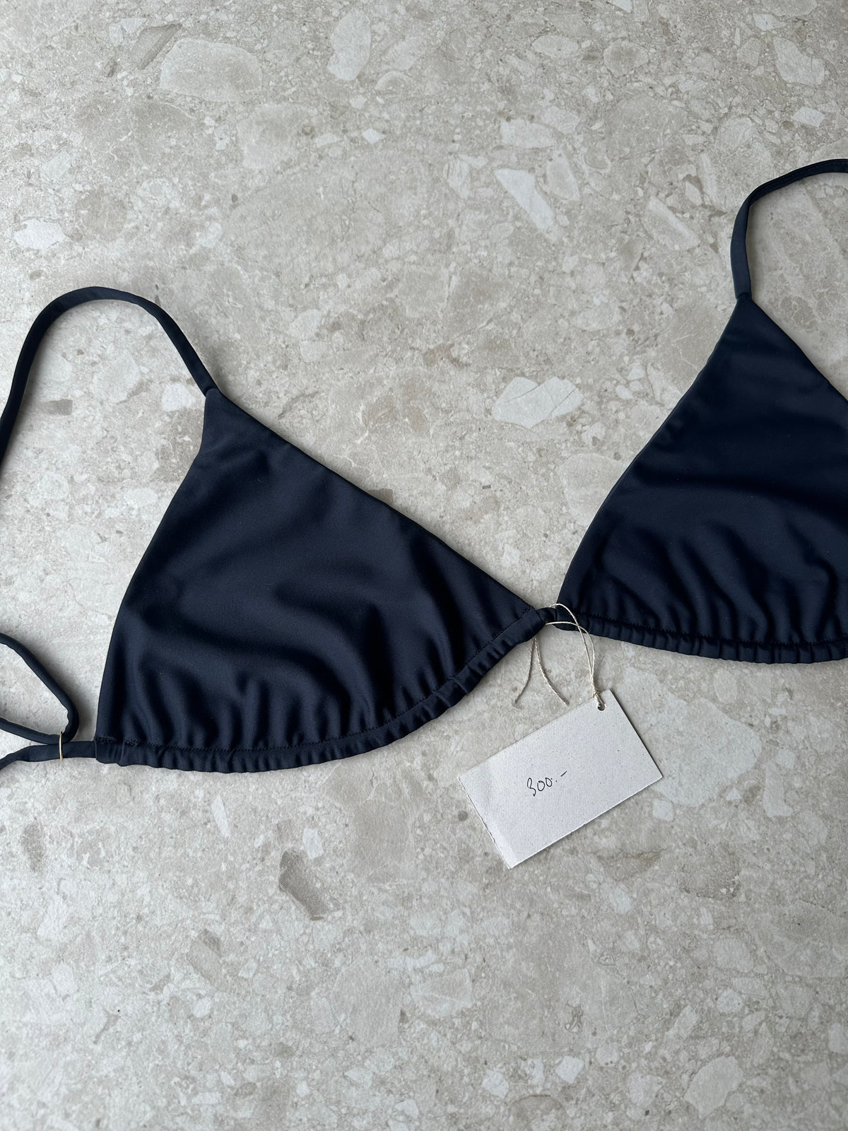 L Snäv Hawaii top