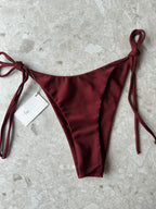 M Tie up thong
