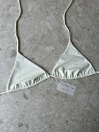M Hawaii top